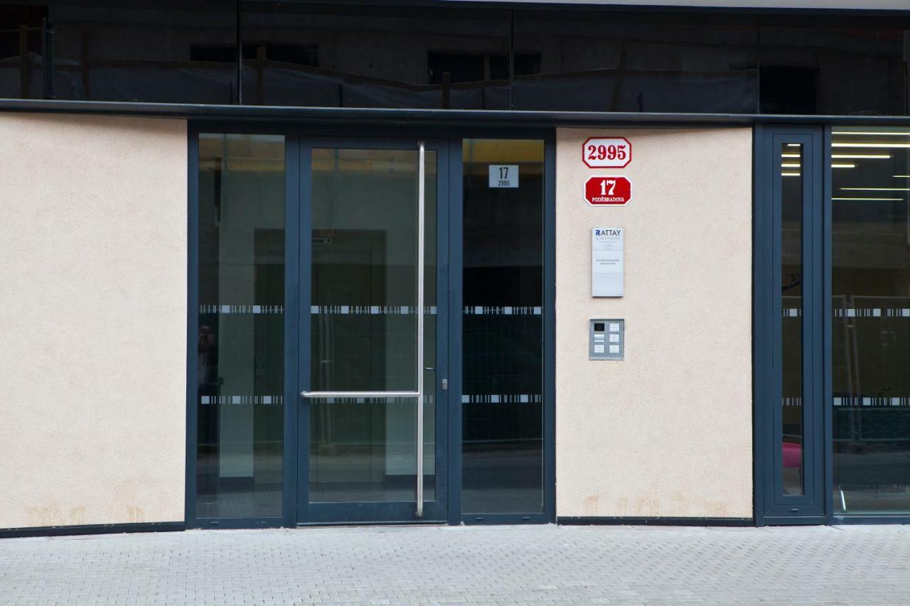 Sunny, Fully Furnished Type With Terrace Plzen