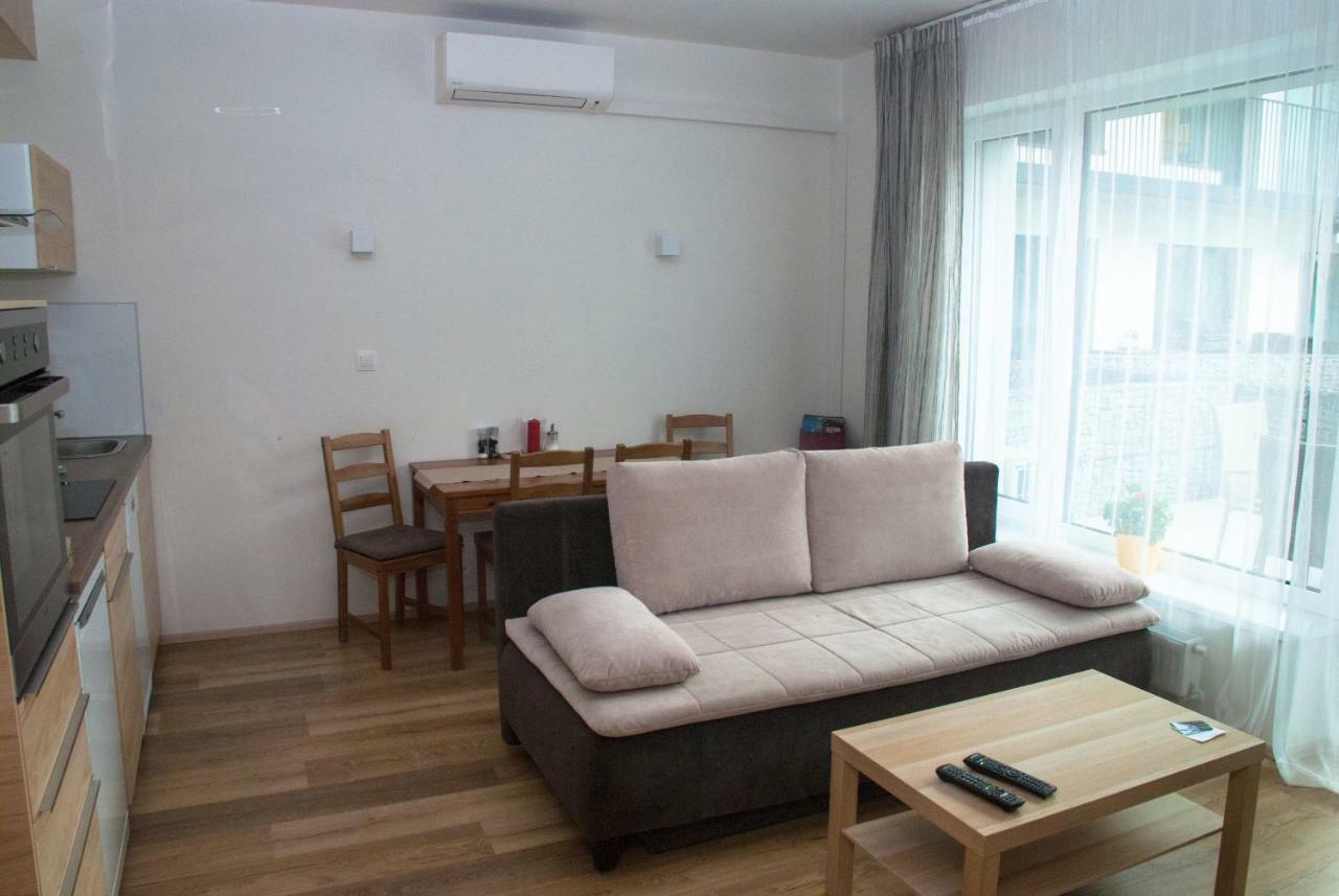 Sunny, Fully Furnished Type With Terrace *