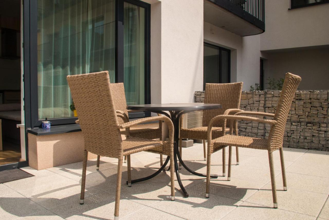 Apartment Sunny, Fully Furnished Type With Terrace Plzen